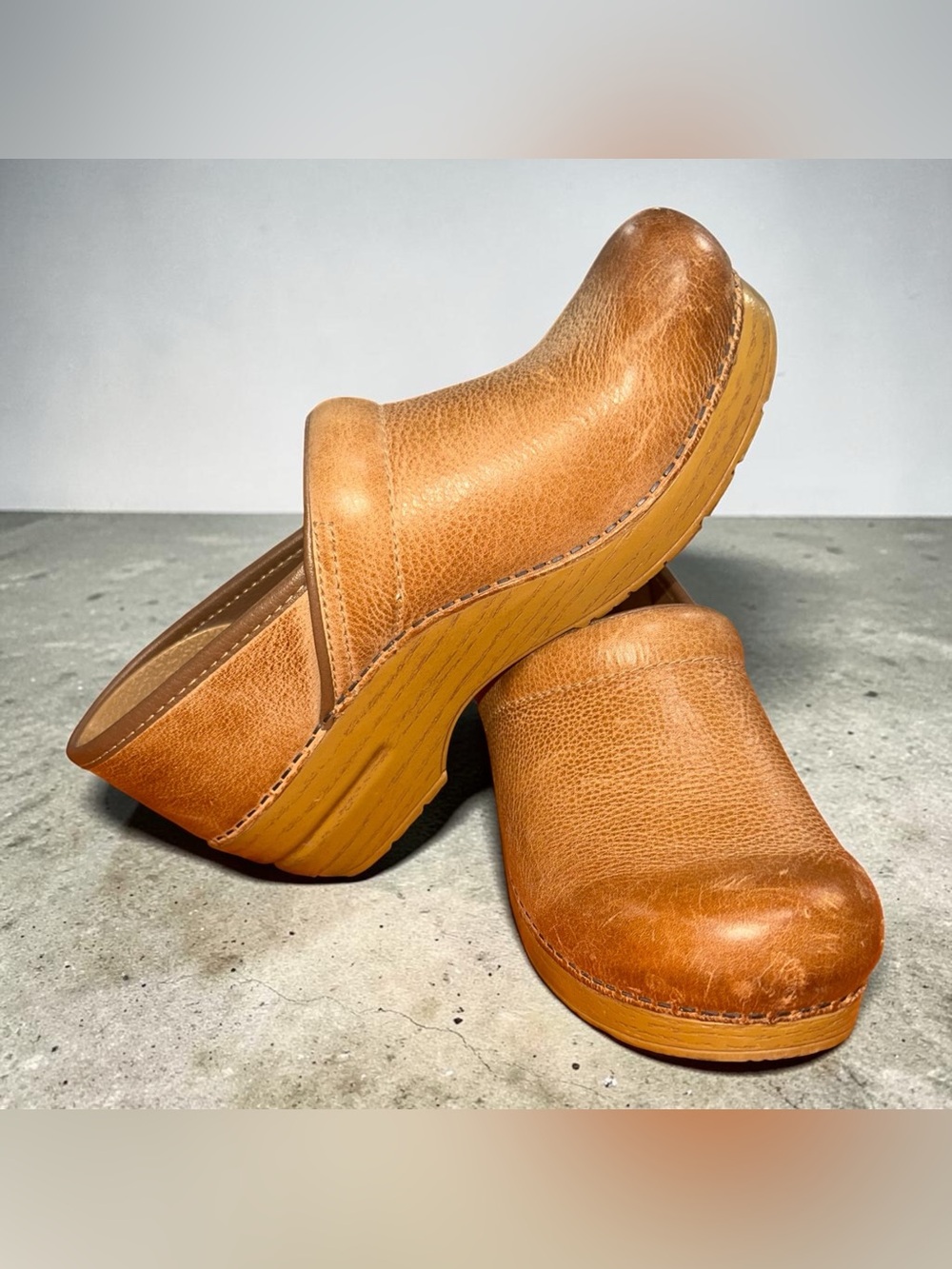 Dansko Women's Tan Leather Clogs